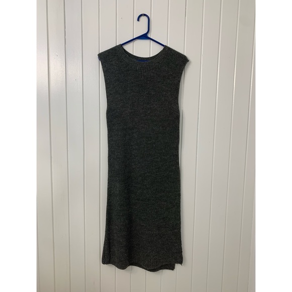 Midi Knit Vest - Picture 1 of 2